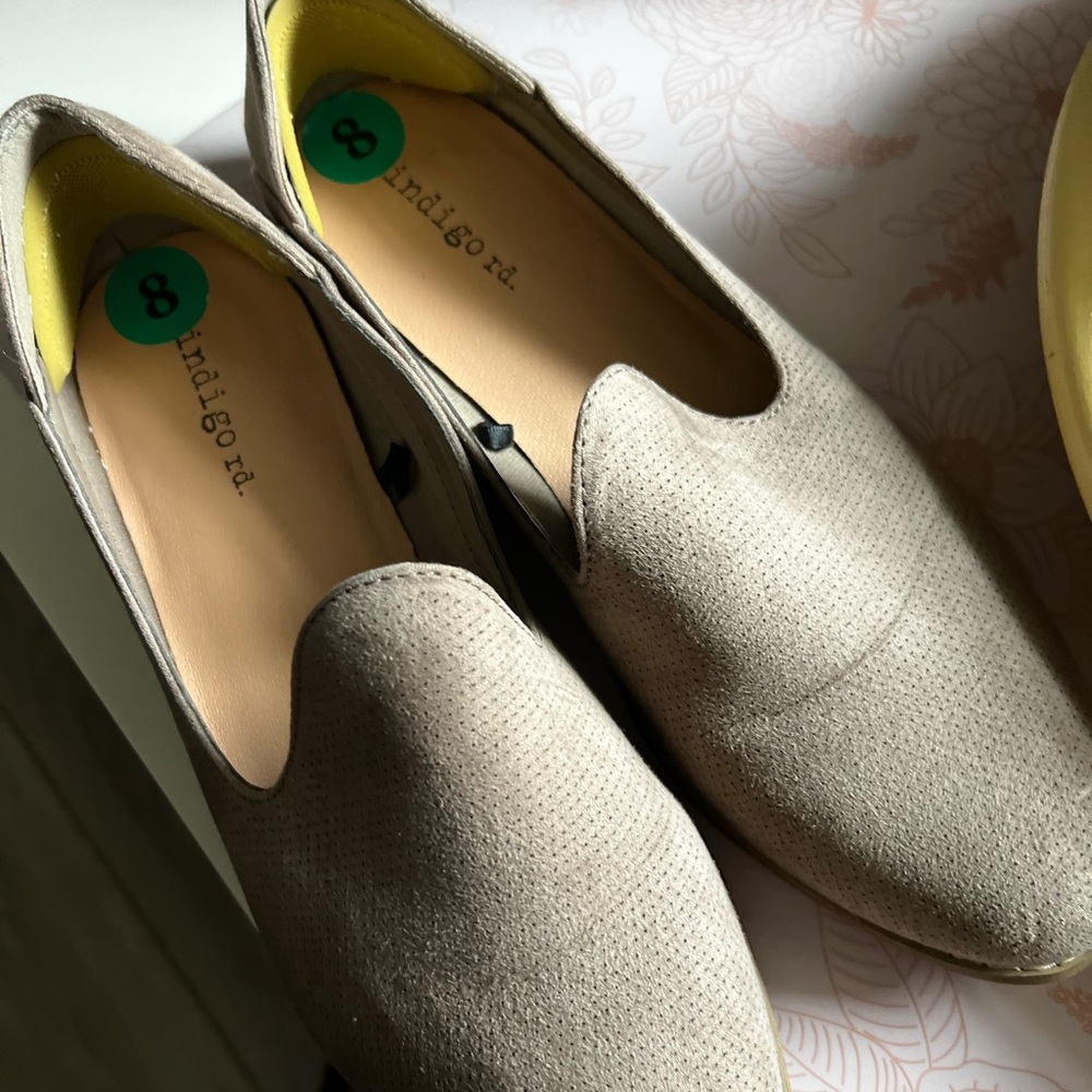 Indigo Rd. Taupe Heather Flat Slip On Loafers Sz 8